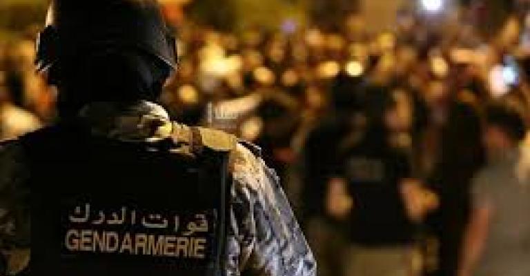 حراك وطن يؤجل اعتصامه أمام الرابع حراك وطن يؤجل اعتصامه أمام الرابع