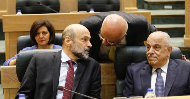 مجلس النواب يرفض رد مشروع قانون الضريبة ويحيله الى لجنة الاستثمار