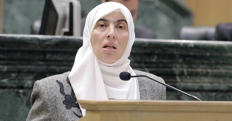 النائب ديمة طهبوب تسأل الحكومة حول فاجعة البحر الميت