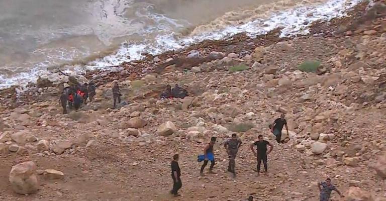 فنانو العرب يعزون بضحايا البحر الميت