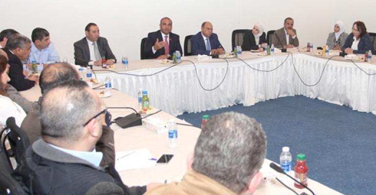 الشواربة: تشكيل فريق للتعامل مع الظروف الجوية الشواربة: تشكيل فريق للتعامل مع الظروف الجوية