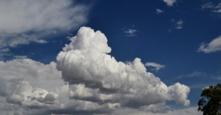 أجواء لطيفة والعظمى في عمان 21 درجة أجواء لطيفة والعظمى في عمان 21 درجة