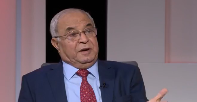 العبادي يدافع عن تعيين زوجي ابنتيه وزيرين وينتقد وزراء في الحكومة