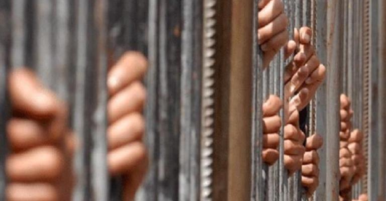 لجنة المتابعة للملتقى الوطني للدفاع عن الحريات تدعو لزيارة "معتقلي الرأي"الجمعة لجنة المتابعة للملتقى الوطني للدفاع عن الحريات تدعو لزيارة "معتقلي الرأي"الجمعة