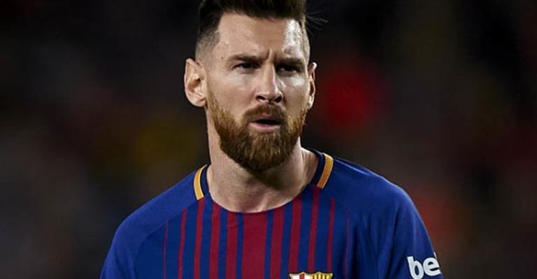 كيف سيستعيد ميسي سيطرته على عالم كرة القدم؟