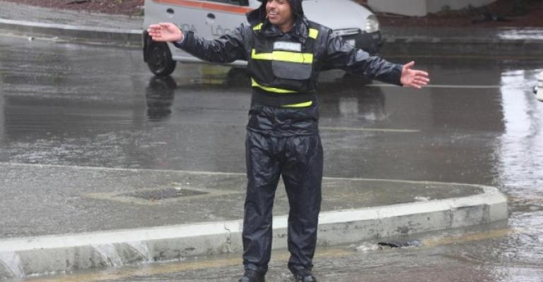 الامن يدعو لأخذ اقصى درجات الحيطة والحذر الامن يدعو لأخذ اقصى درجات الحيطة والحذر