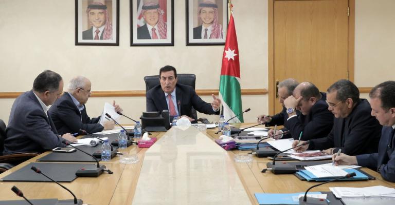 الطراونة: اتفاق مع الحكومة بشأن الغارمات وقروض الطلبة والمزارعين (صور)