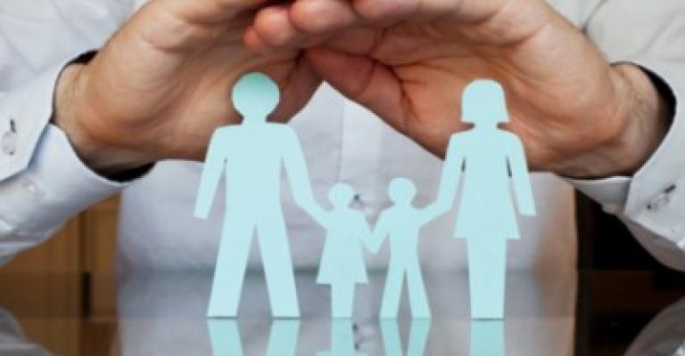 التأمين الصحي الشامل يحتاج لخدمات صحية شاملة التأمين الصحي الشامل يحتاج لخدمات صحية شاملة