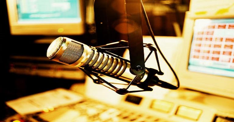 ورقة بحثية توصي بـ"اعتماد إجراءات غير تمييزية في تقييم طلبات الرخص الإذاعية ورقة بحثية توصي بـ"اعتماد إجراءات غير تمييزية في تقييم طلبات الرخص الإذاعية