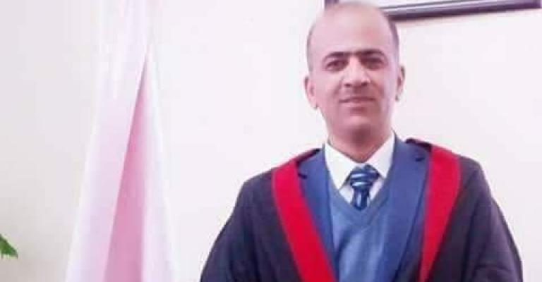 وفاة الناشط السياسي معاذ البطوش