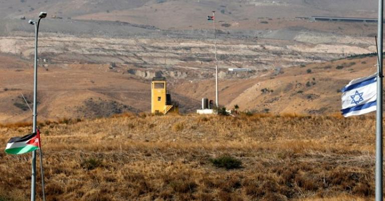 الاحتلال يكشف عن إحباطه تهريب أسلحة من الأردن