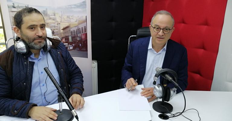 المعشر: الحكومة مترددة وتسير على حصى او على نار