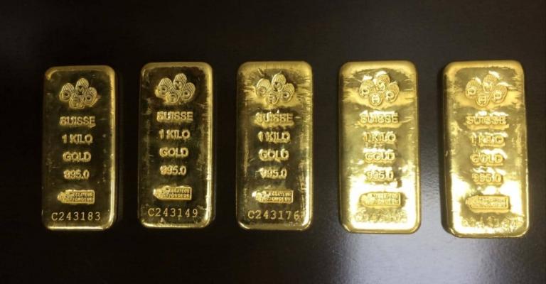 الجمــــارك الأردنية تحبط تهريب سبائك ذهبية الجمــــارك الأردنية تحبط تهريب سبائك ذهبية