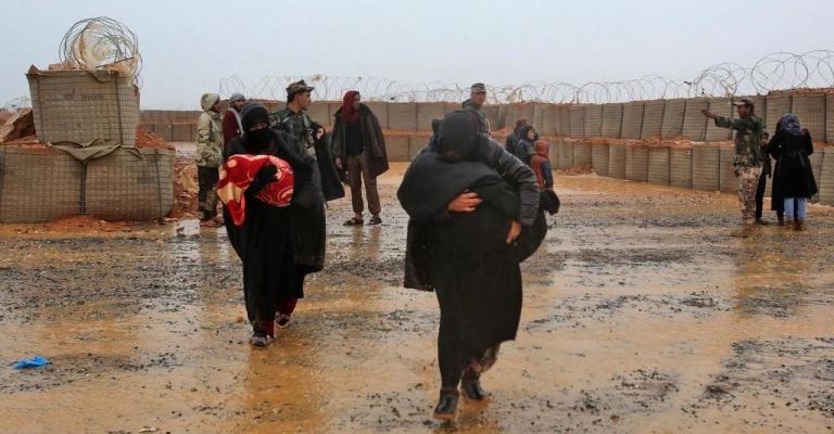 3600 شخصا غادروا مخيم الركبان خلال 3 أسابيع 3600 شخصا غادروا مخيم الركبان خلال 3 أسابيع