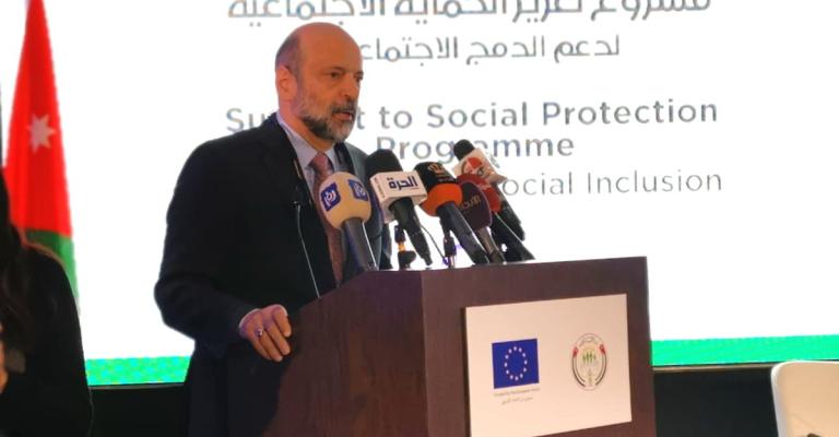 الرزاز:الحكومة لمست أن بعض الطلاب يذهبون للمدارس جائعين