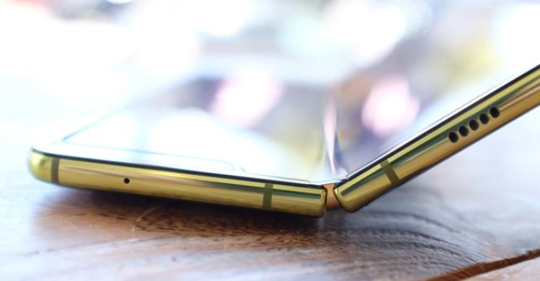 هل يعدّ هاتف سامسونغ فولد فألا سيئا على الهواتف القابلة للطي؟