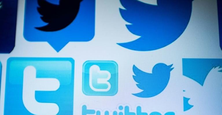 دراسة أمريكية: مستخدمو تويتر "متعلمون يساريون"