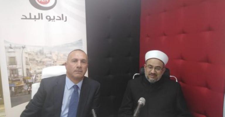 وزير الأوقاف: بطريرك القدس تبرع بـ50 ألف دينار لصالح صندوق الزكاة وزير الأوقاف: بطريرك القدس تبرع بـ50 ألف دينار لصالح صندوق الزكاة