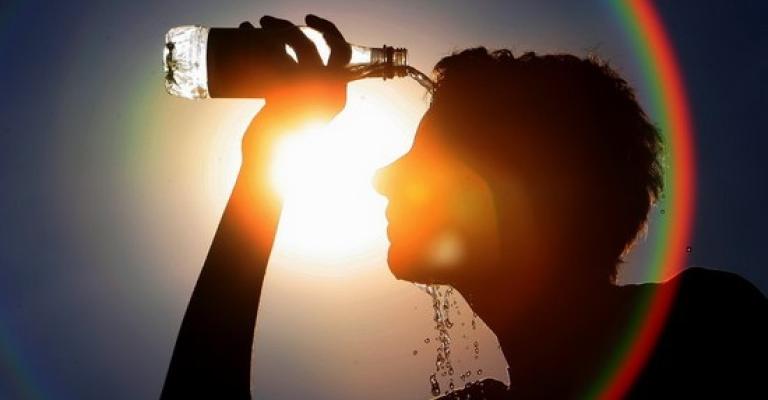 كتلة حارة تؤثر على المملكة كتلة حارة تؤثر على المملكة