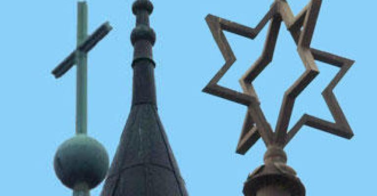 أن تحب من غير دينك؟