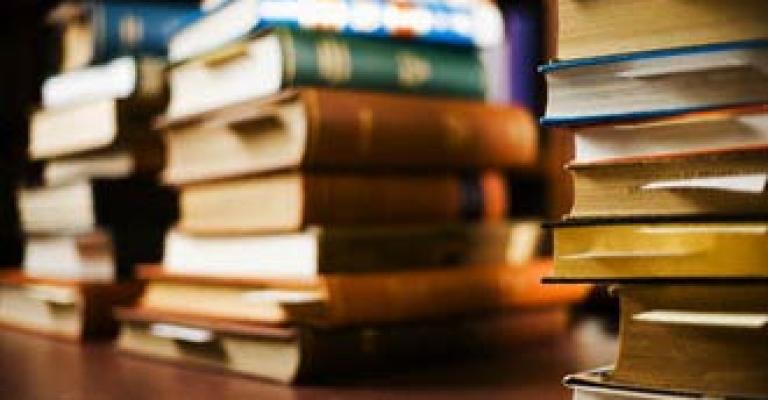 من لديه الحق أن يقرّر شاعر الأردن؟