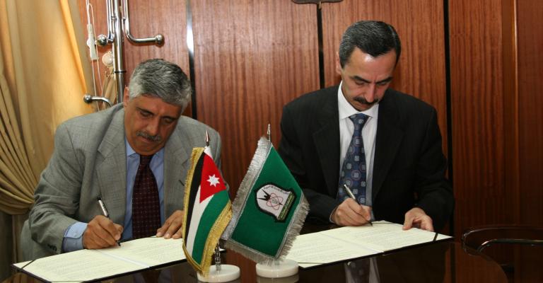 اتفاقية تعاون اعلامي بين اليرموك وراديو البلد