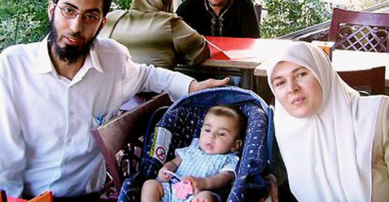 بريطانيا تفرج عن الطبيب الأردني عشا