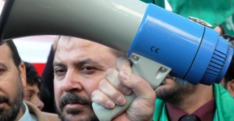 زكي بني رشيد "لم يغير جلده"