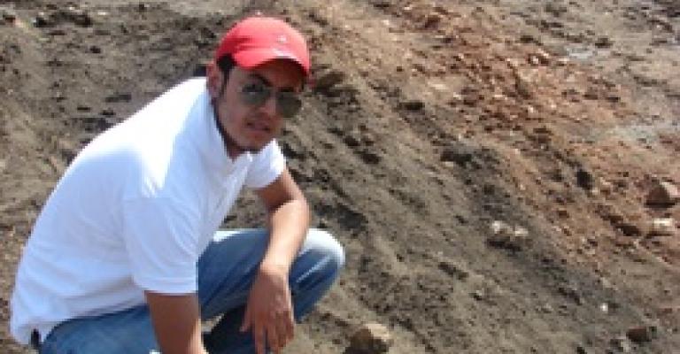 بالفيديو والصور...عمان نت تزور ارض رميمين الحارقة وتكشف حجم التهويل الاعلامي للحادثة