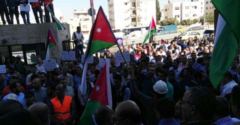 اعتصام سابق للعاملين في الكهرباء