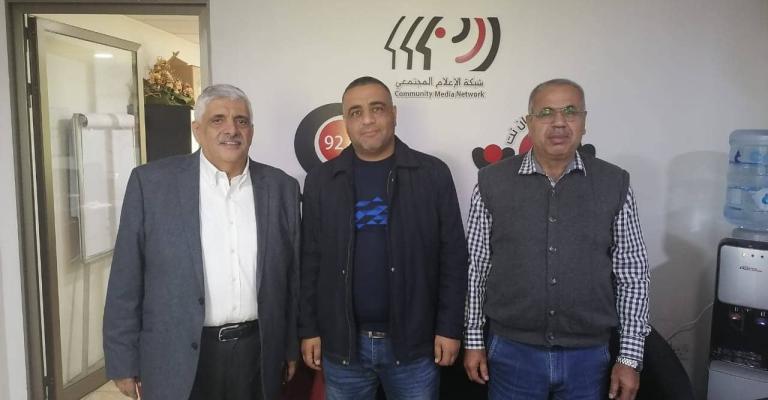 السائق الصقور متوسطا محمد ابو صفيةوداود كتاب