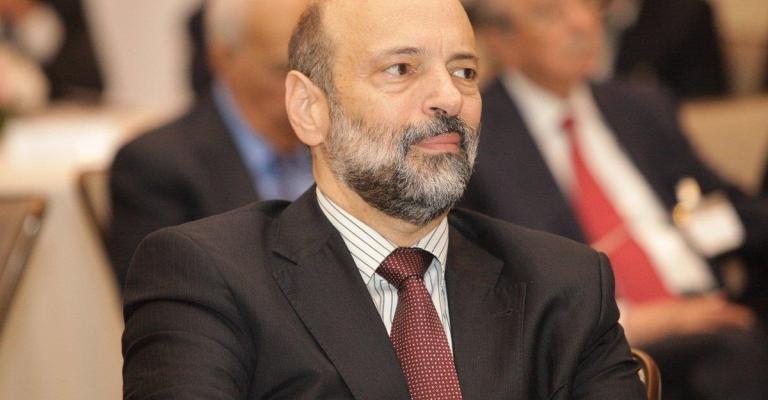 الرزاز: فإنّ مع العُسر يُسر الرزاز: فإنّ مع العُسر يُسر