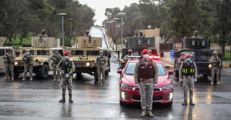 الجيش العربي ينقذون "سورية وجنينها".. والسيدة ترد الجميل بتسمية ابنها "أردن" الجيش العربي ينقذون "سورية وجنينها".. والسيدة ترد الجميل بتسمية ابنها "أردن"