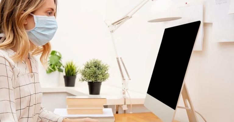 أزمة في خدمات الإنترنت بسبب كورونا.. العمل من البيت زاد الضغط وشركات تعرض خدمات مساعدة أزمة في خدمات الإنترنت بسبب كورونا.. العمل من البيت زاد الضغط وشركات تعرض خدمات مساعدة