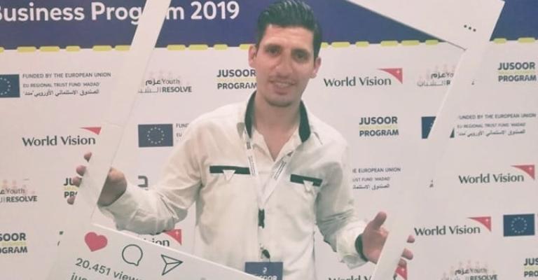 تحدي العشرين.. مبادرة لمساعدة طلبة في مخيم الزعتري على التعلم عن بعد مطلِق المبادرة محمد خلف