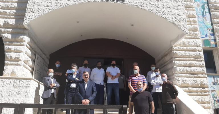 وقفة أمام نقابة الصحفيين احتجاجا على توقيف حجاج (عمان نت27/8/2020)