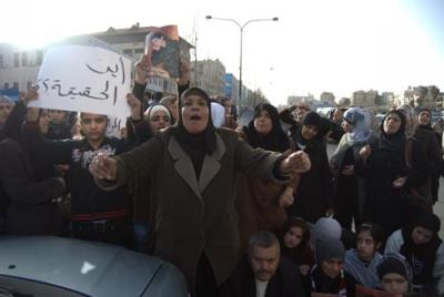 سائق المركبة التي دهست الطالب الحياري يسلم نفسه (صور)