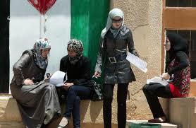 قلق وارتباك في اوساط طلبة التوجيهي بسبب "النماذج المتعددة"- فيديو قلق وارتباك في اوساط طلبة التوجيهي بسبب "النماذج المتعددة"- فيديو