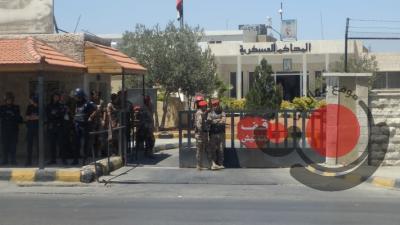 اجراءات تصعيدية رداً على استمرار اعتقال ناشطي الحراك اجراءات تصعيدية رداً على استمرار اعتقال ناشطي الحراك