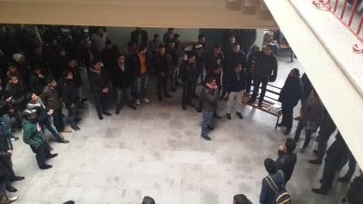 طلبة مؤتة يقفون دقيقة صمت على روح زعيتر