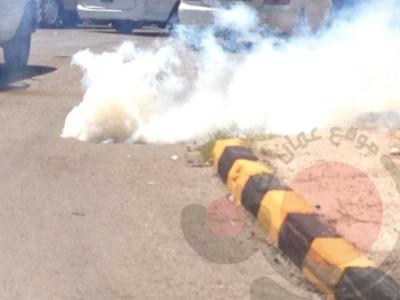 اشتباكات بين الدرك والمزارعين المعتصمين في العارضة - صور