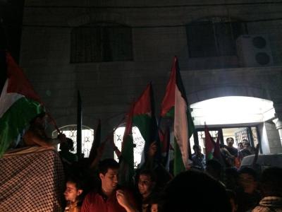 البقعة: مسيرة ليلية لدعم "الانتفاضة الرمضانية"