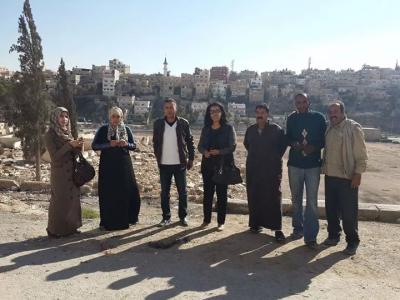 بلدية الرصيفة تنفذ حملة نظافة ضمن حرم السكة بمنطقة المتنزهات بلدية الرصيفة تنفذ حملة نظافة ضمن حرم السكة بمنطقة المتنزهات