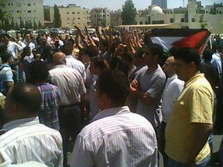 رجال أمن بالزي المدني يعتقلون معتصمين بـ"الرابية" (صور)