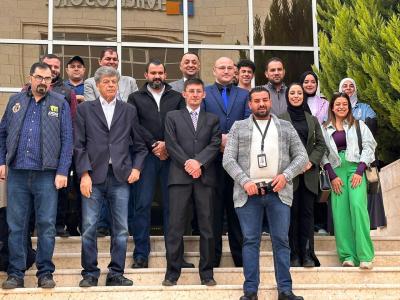 الزملاء الصحفيين والإعلامييين الذين قاموا بتغطية المؤتمر الصحفي