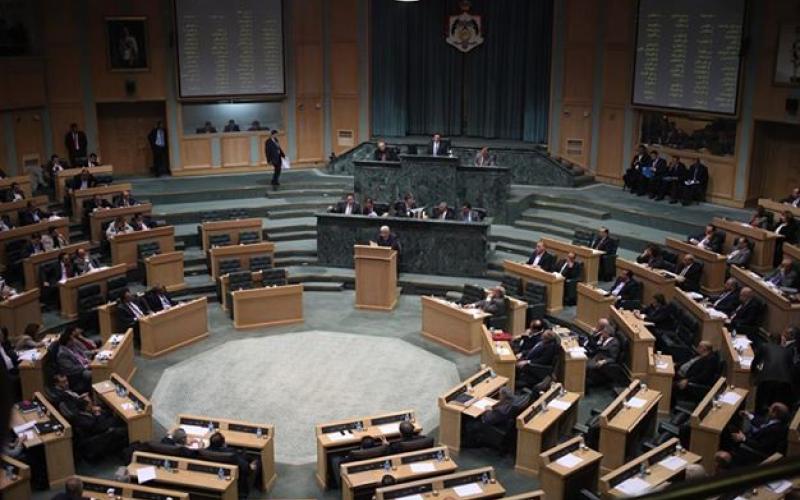 الحريات النيايبية ترفع شكوى لقطاع الكهرباء حول فصل مهندس ادلى بشهادته في اليكسا