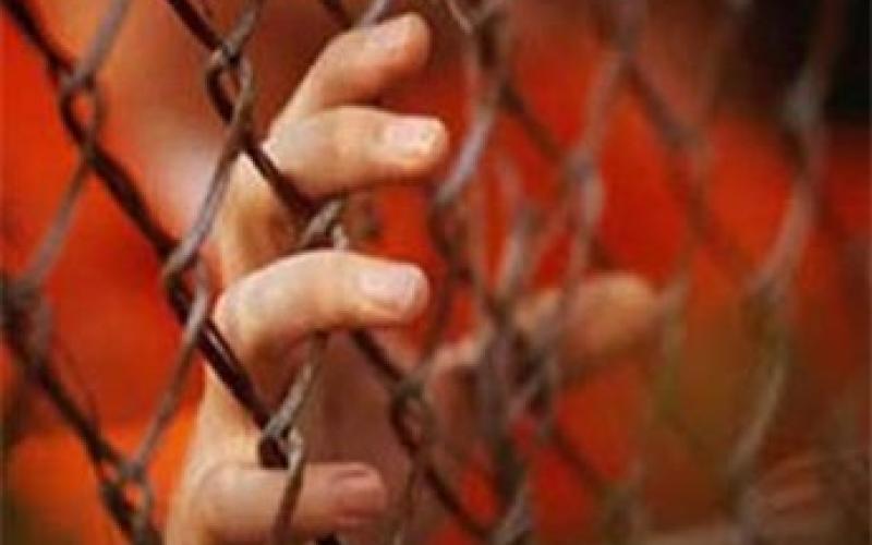 قوات الاحتلال تقتحم سجن النقب