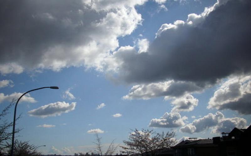  طقحتى الثلاثاءس غائم وامطار متفرقة 