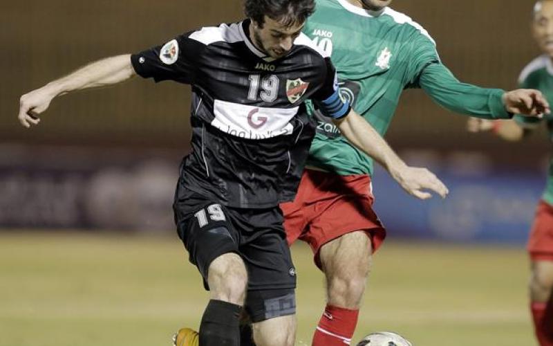 الأهلي يلحق بالوحدات الخسارة الأولى .. والرمثا يزيد الضغط بفوزه على الصريح