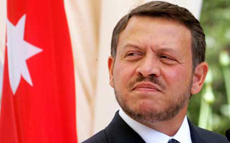 الملك يدشن أول حساب له على تويتر